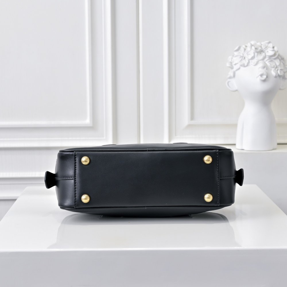 Сумка Arcadie кожаная 22 см фото 4