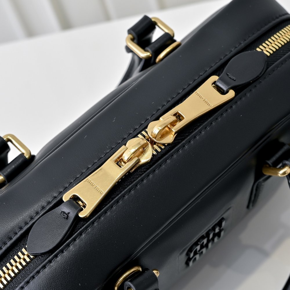 Сумка Arcadie кожаная 22 см фото 7