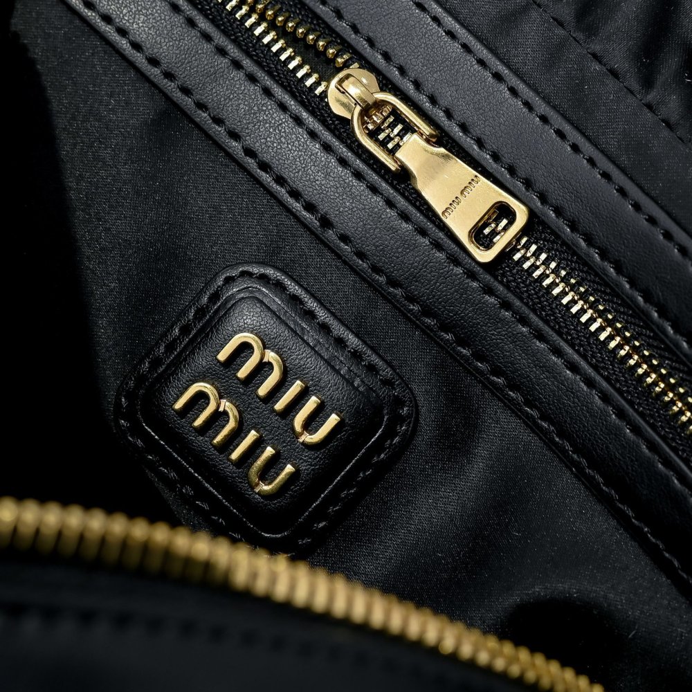 Сумка Arcadie кожаная 22 см фото 9