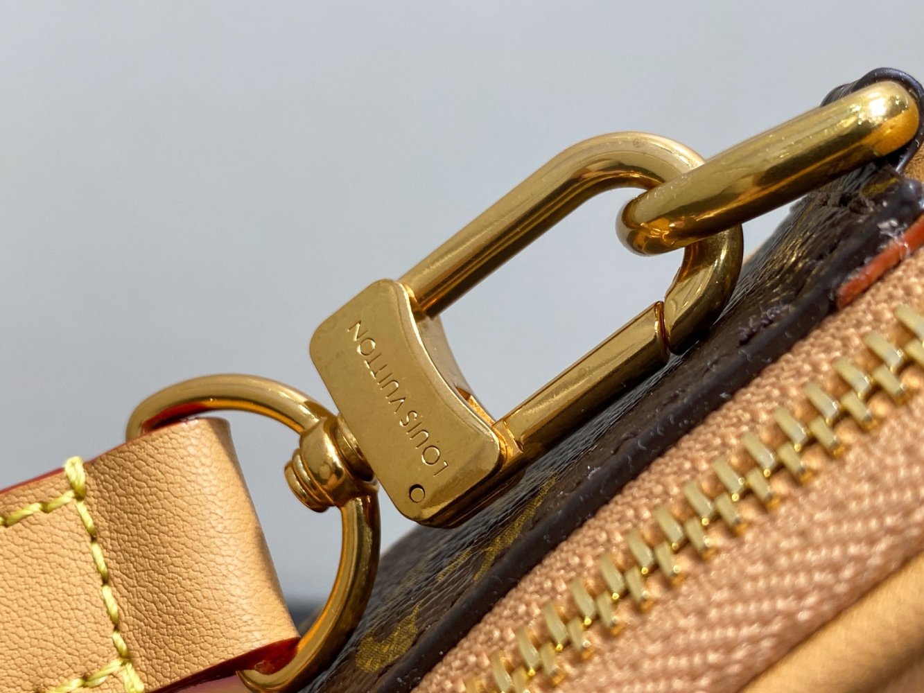 Сумка Baladeur M14062 из кожи Monogram Yellow 19 см фото 10