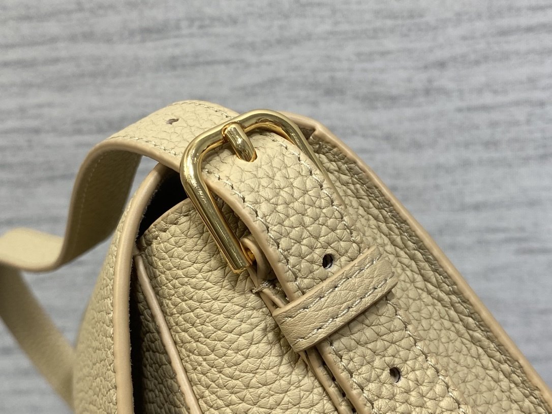 Сумка Bobby кожаная 22 см фото 5