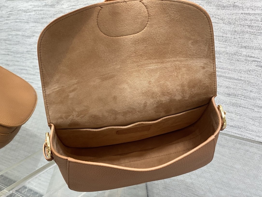 Сумка Bobby кожаная 22 см фото 8