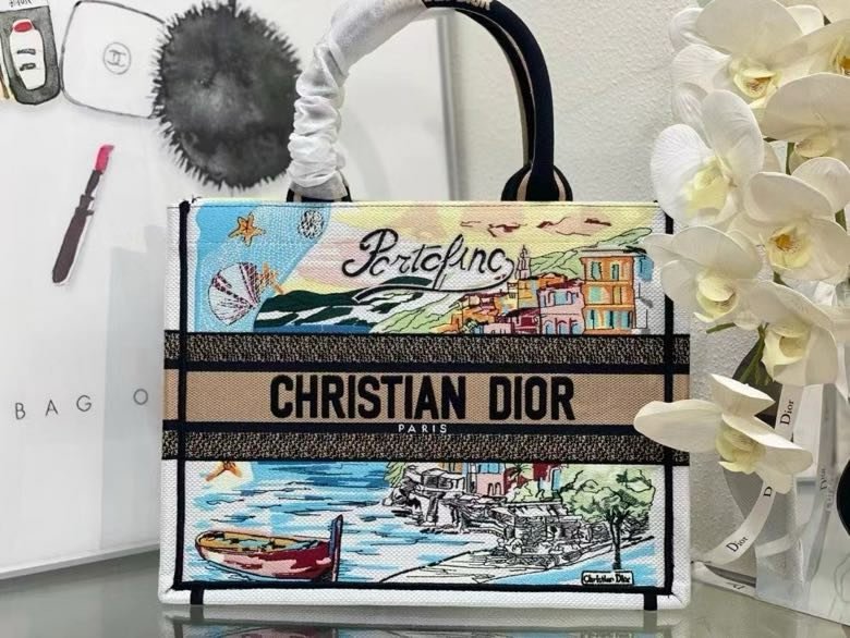 Сумка Book Tote 36 см