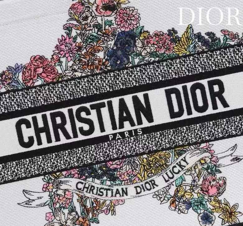 Сумка Book Tote 36 см фото 3