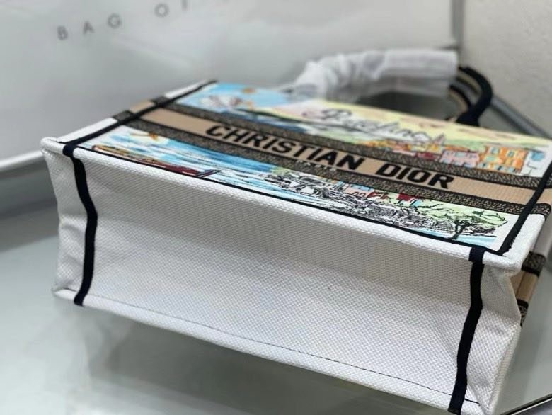 Сумка Book Tote 36 см фото 3