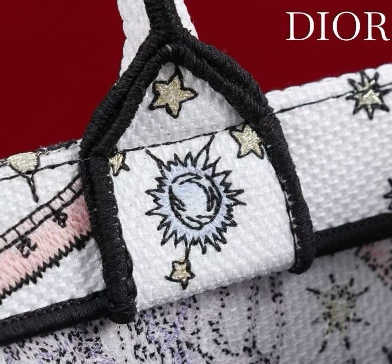 Сумка Book Tote 36 см фото 6