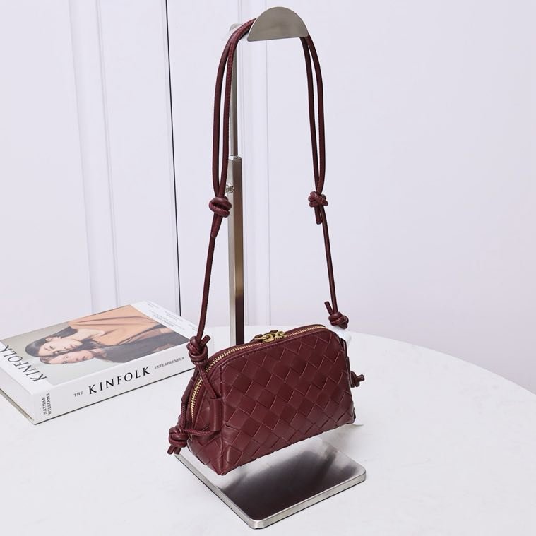 Сумка бордова через плече шкіряна 18 см фото 5