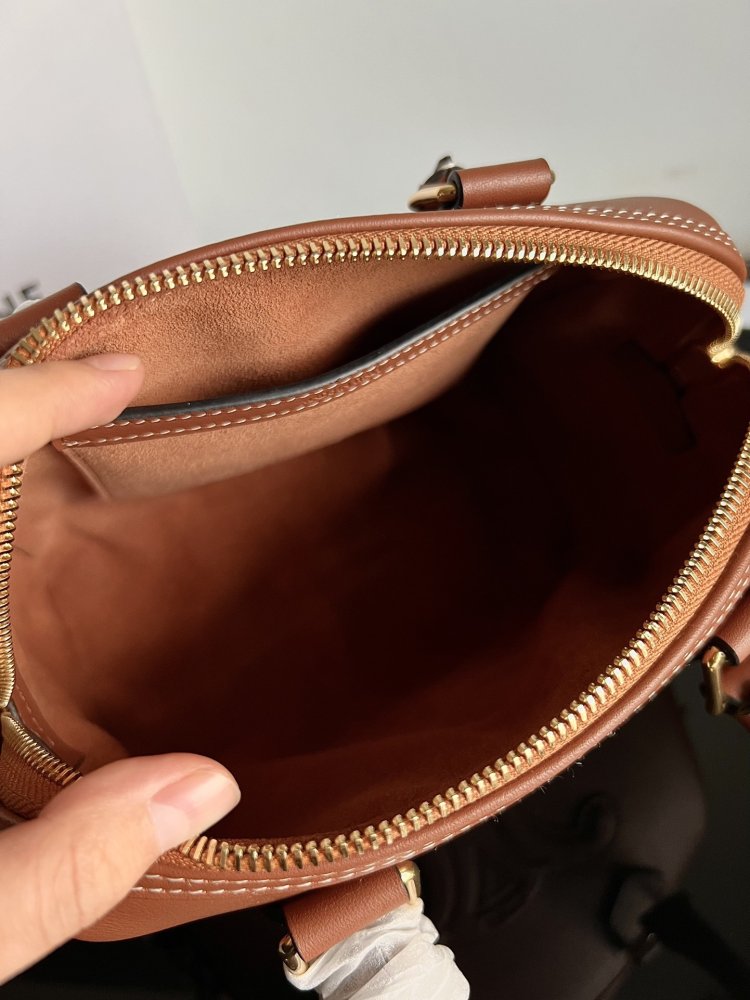 A bag Boston leather 20 cm фото 2