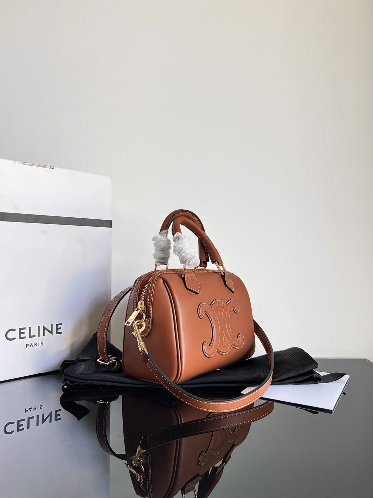 A bag Boston leather 20 cm фото 6