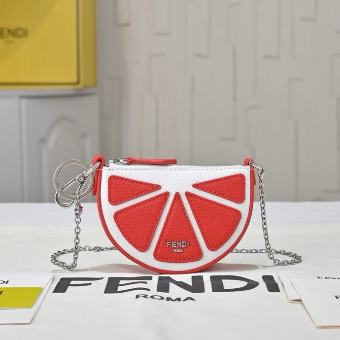 A bag trinket Fendi Lemon
