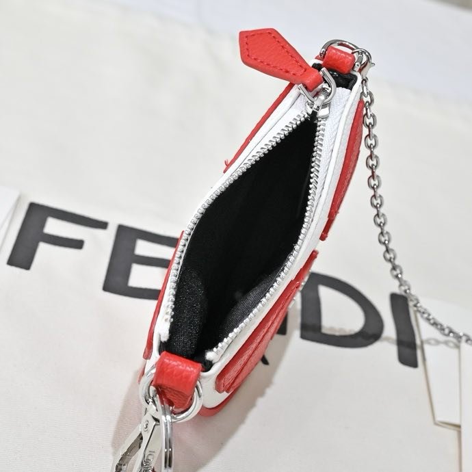 A bag trinket Fendi Lemon фото 2