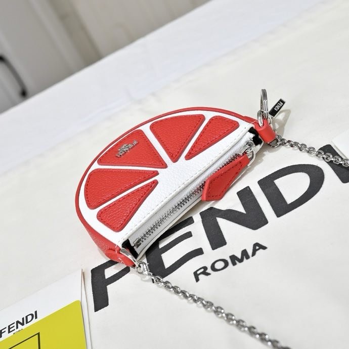 A bag trinket Fendi Lemon фото 6