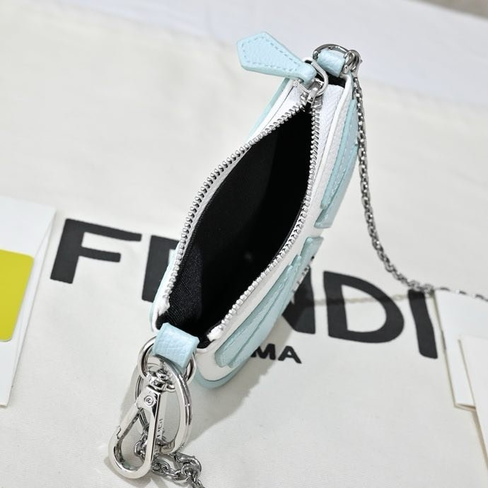A bag trinket Fendi Lemon фото 8