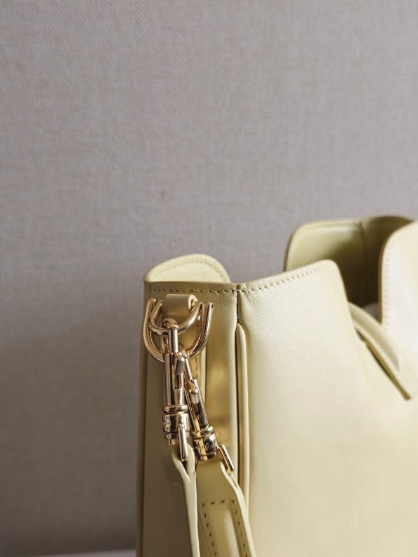 A bag Camille 16 Soft 24 cm фото 7