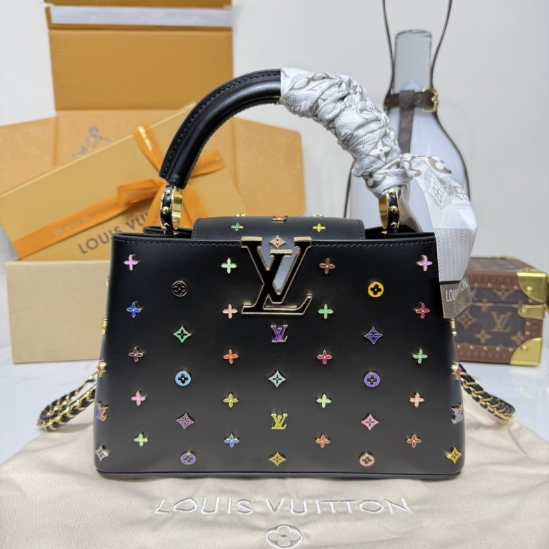 Сумка CAPUCIBES BB M27637 27 см