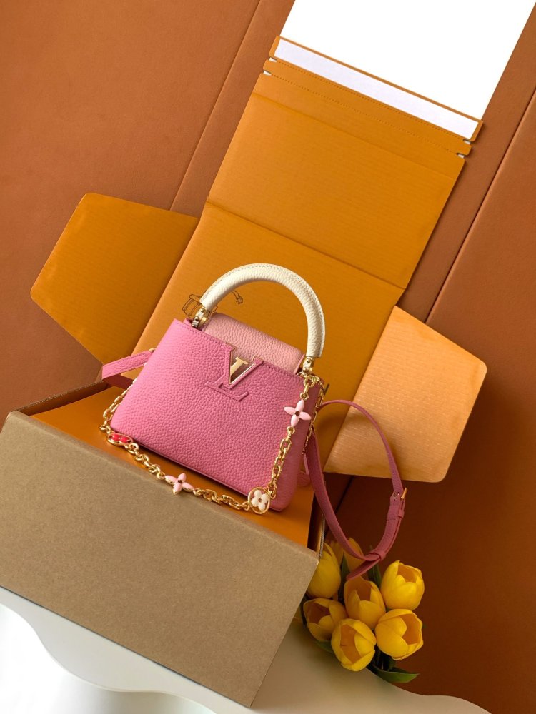 Сумка Capucines 21 см