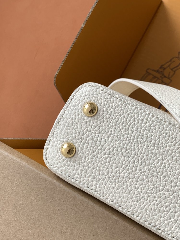 Сумка Capucines 21 см фото 5