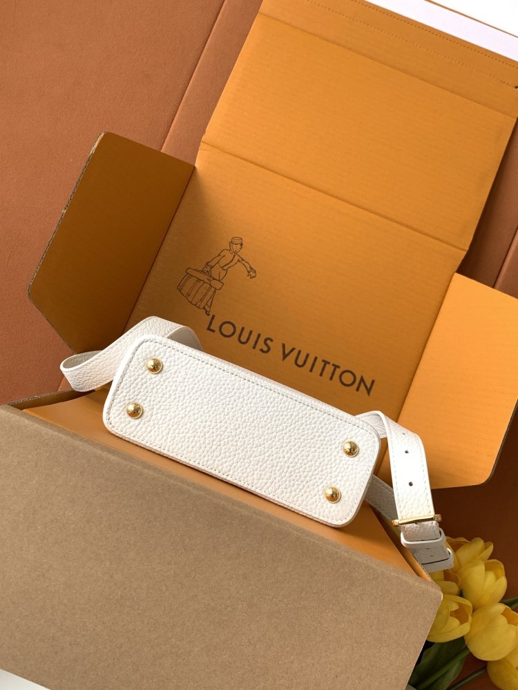 Сумка Capucines 21 см фото 5