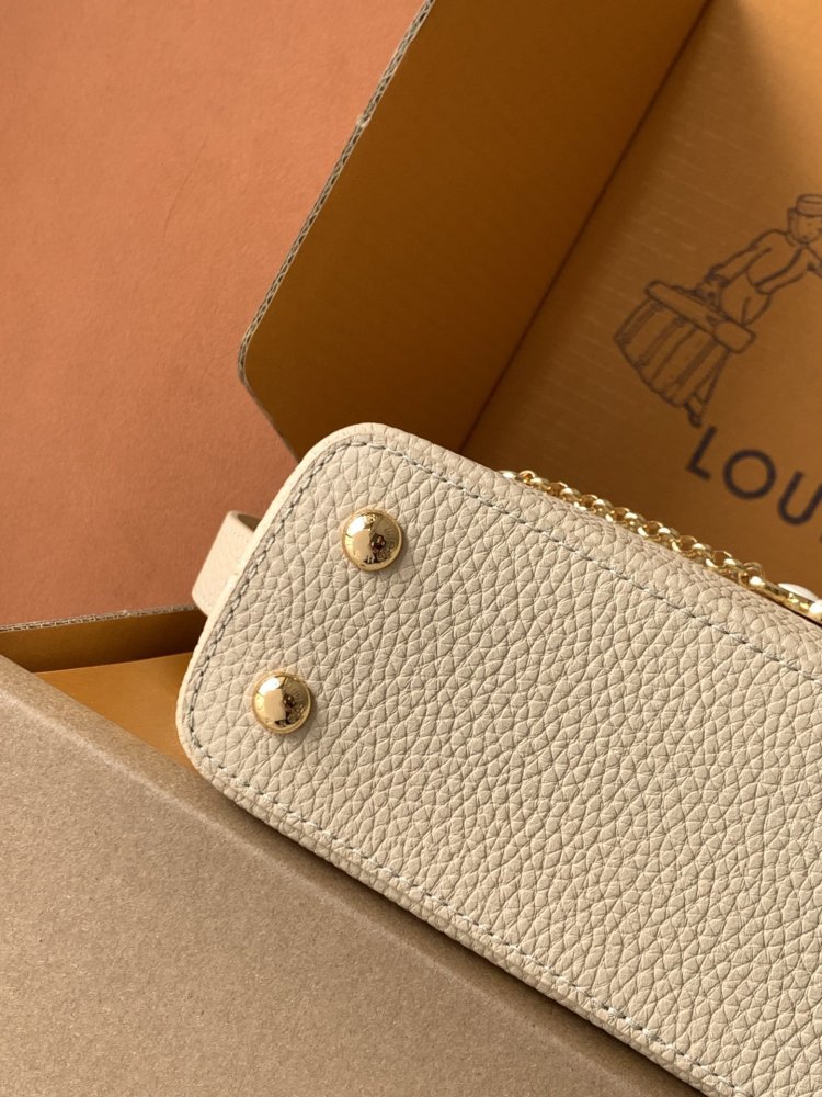 Сумка Capucines 21 см фото 6