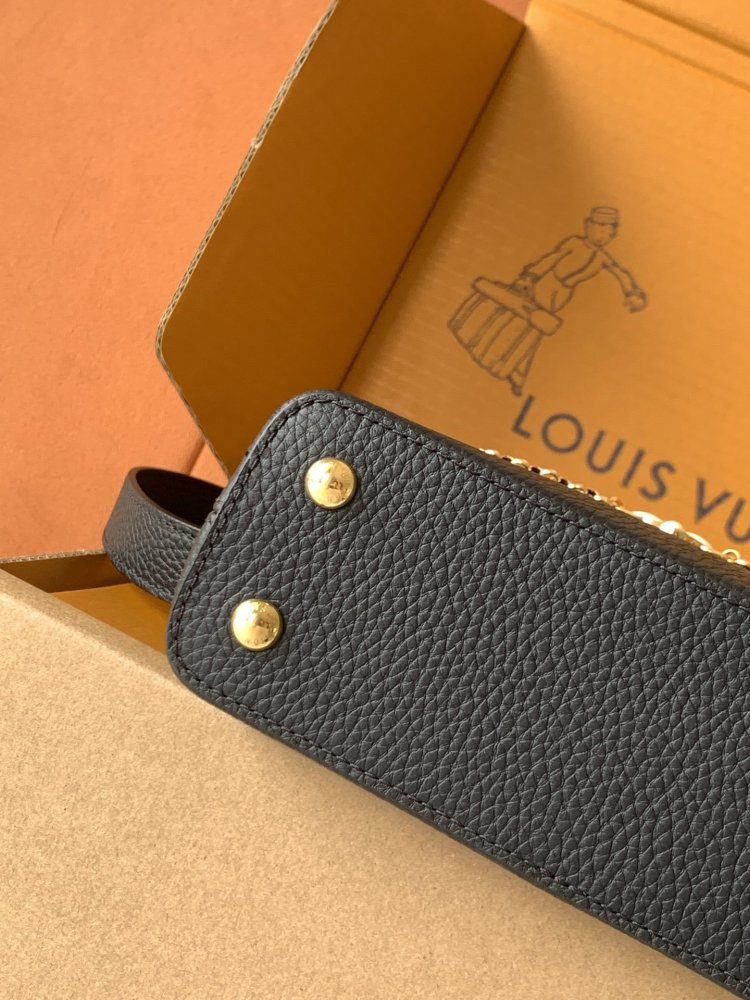 Сумка Capucines 21 см фото 6