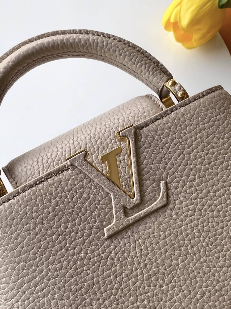 A bag Capucines 21 cm фото 8