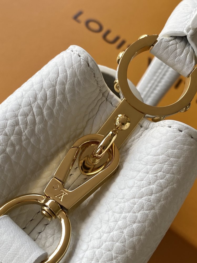 Сумка Capucines 21 см фото 9