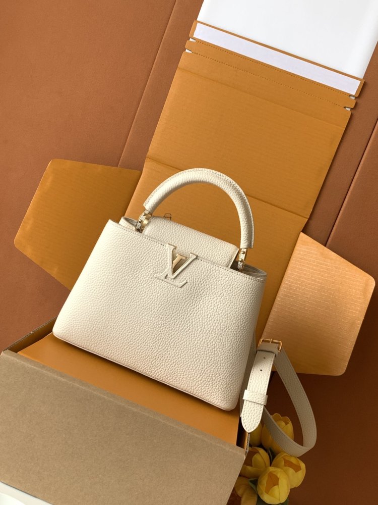 Сумка Capucines 27 см