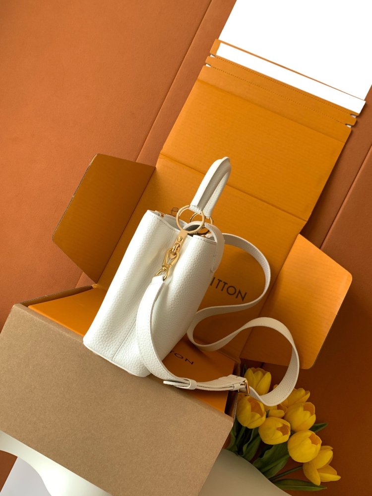 Сумка Capucines 27 см фото 3