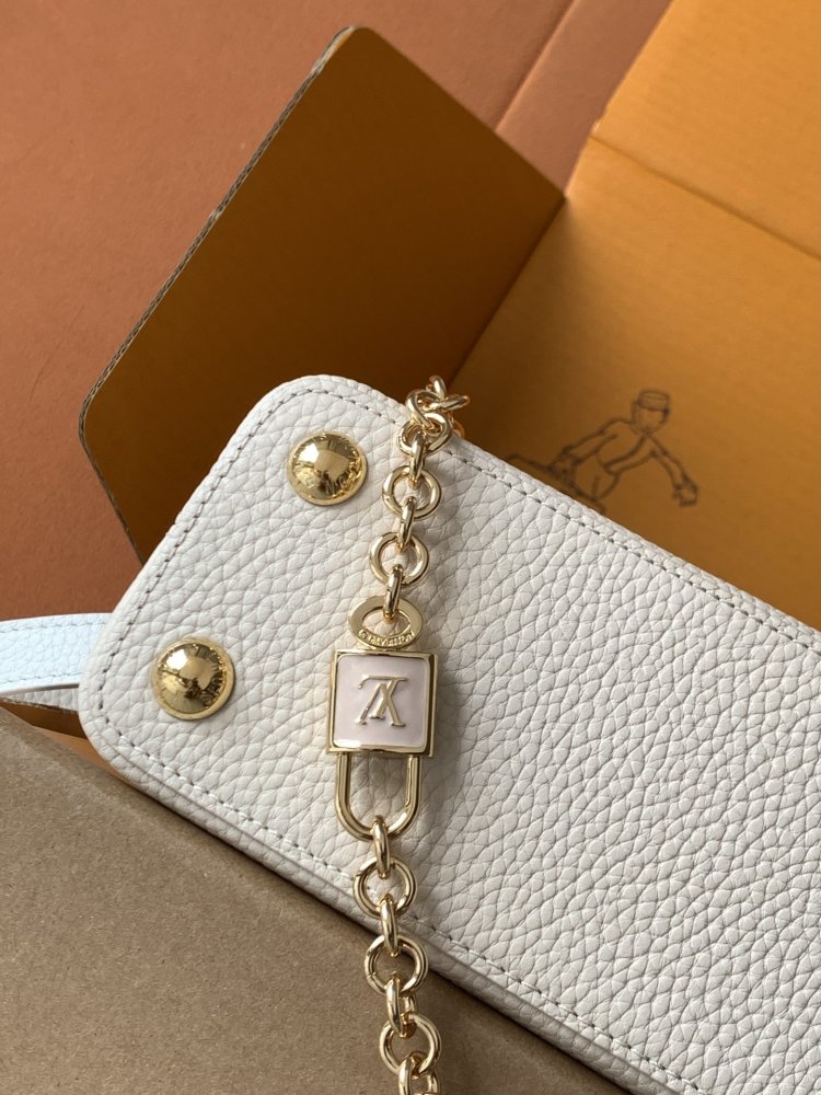 Сумка Capucines 27 см фото 6