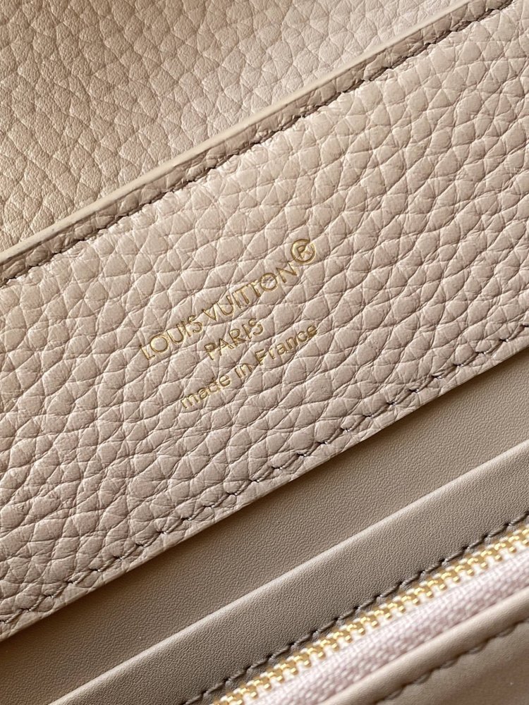 Сумка Capucines 27 см фото 9