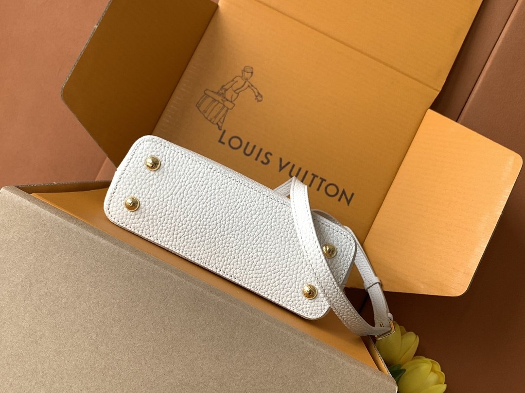 Сумка Capucines BB 21 см фото 5