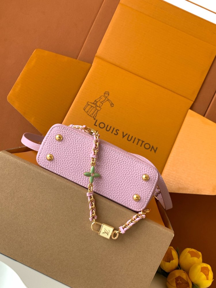 A bag Capucines BB 21 cm фото 5