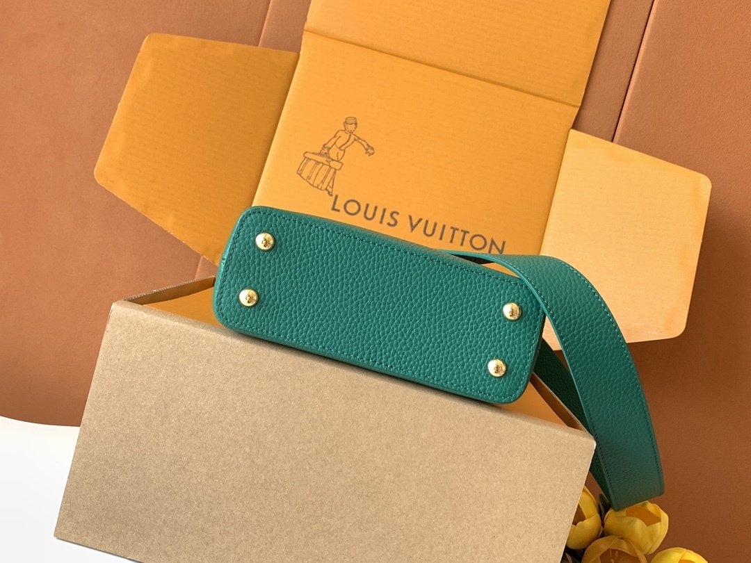 Сумка Capucines BB 21 см фото 5