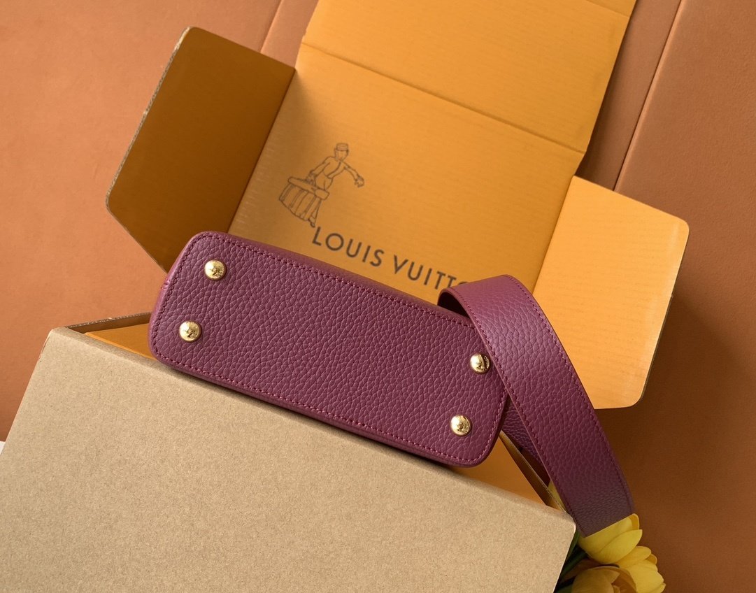 A bag Capucines BB 21 cm фото 5