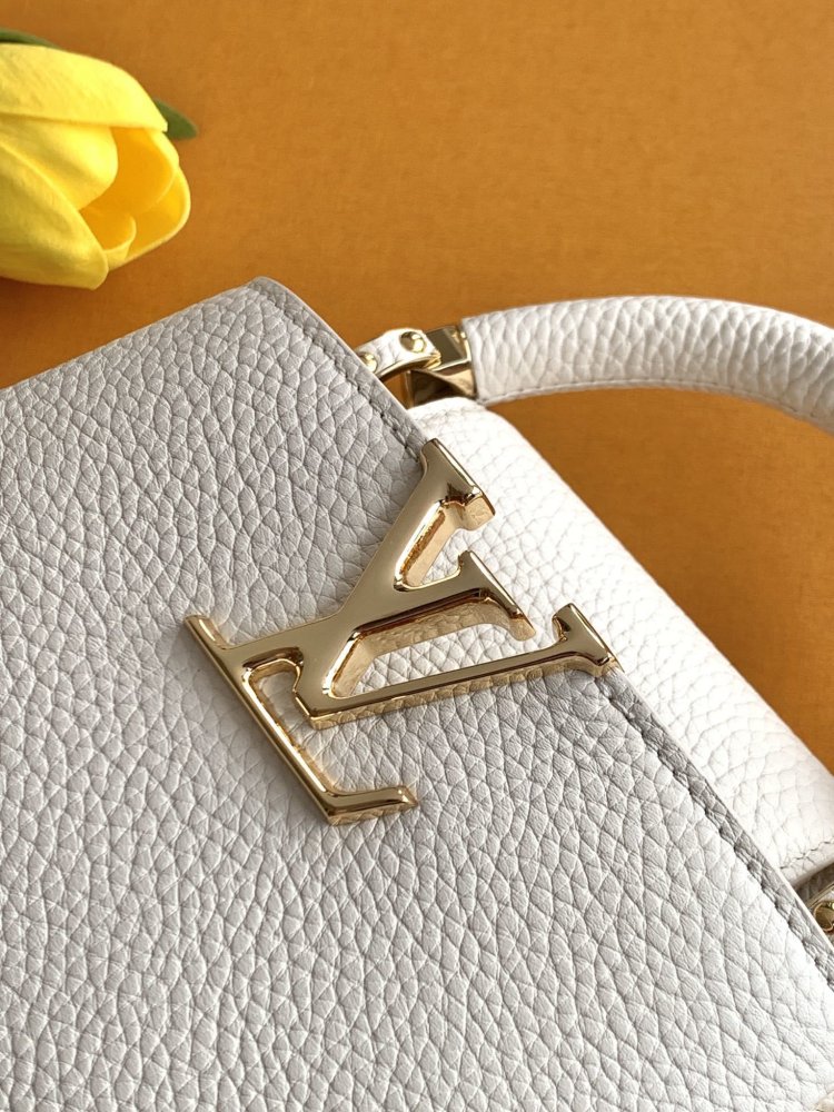 Сумка Capucines BB 21 см фото 8