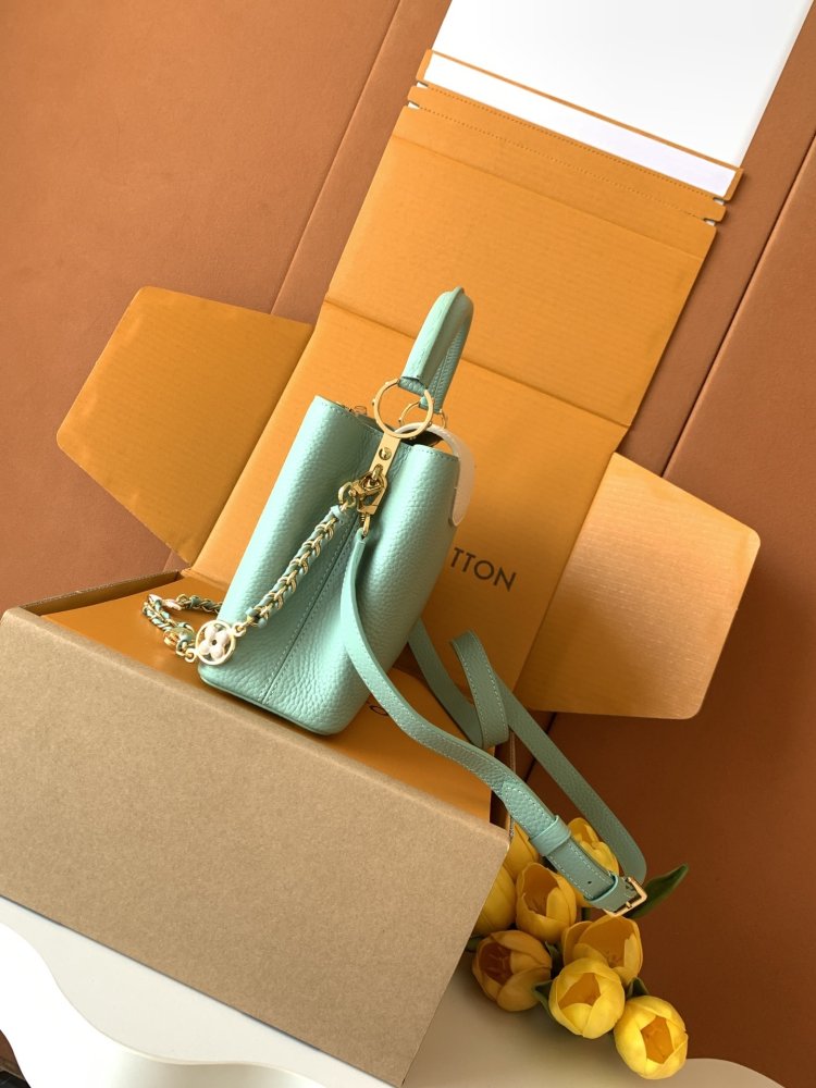 A bag Capucines BB 27 cm фото 3