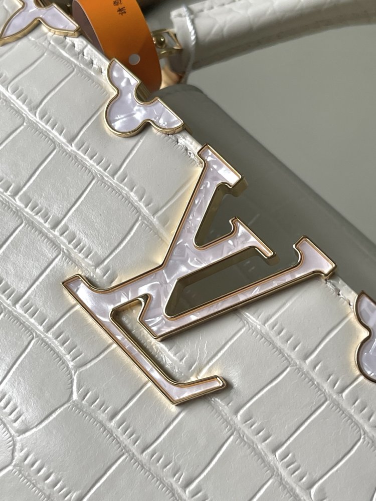 Сумка Capucines BB 27 см фото 5