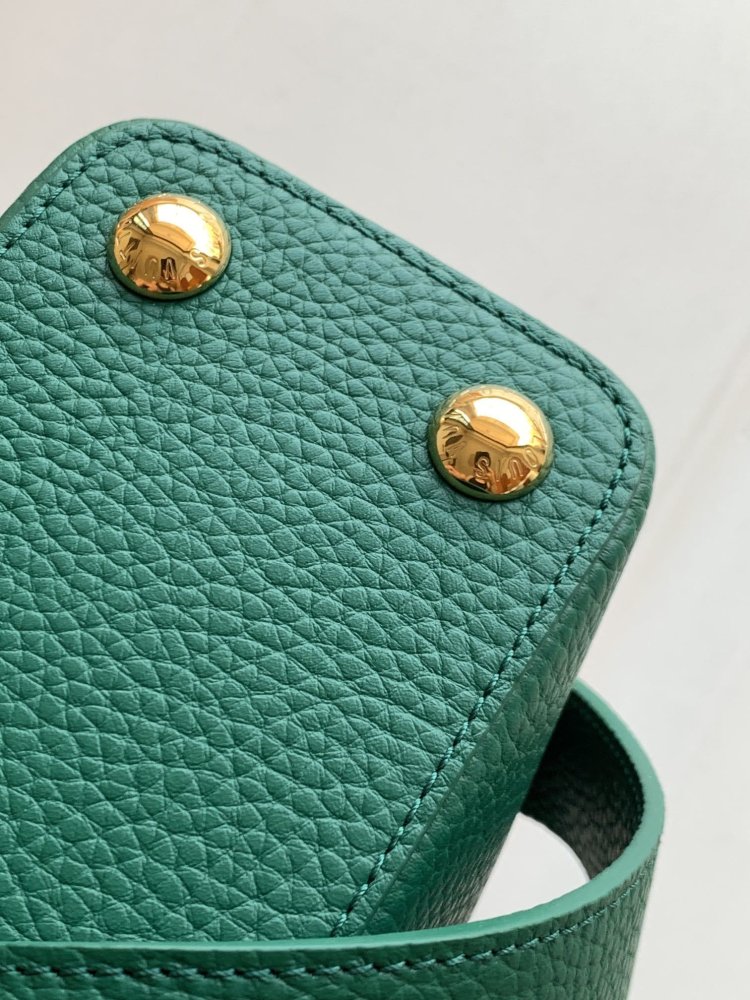 A bag Capucines BB 27 cm фото 6