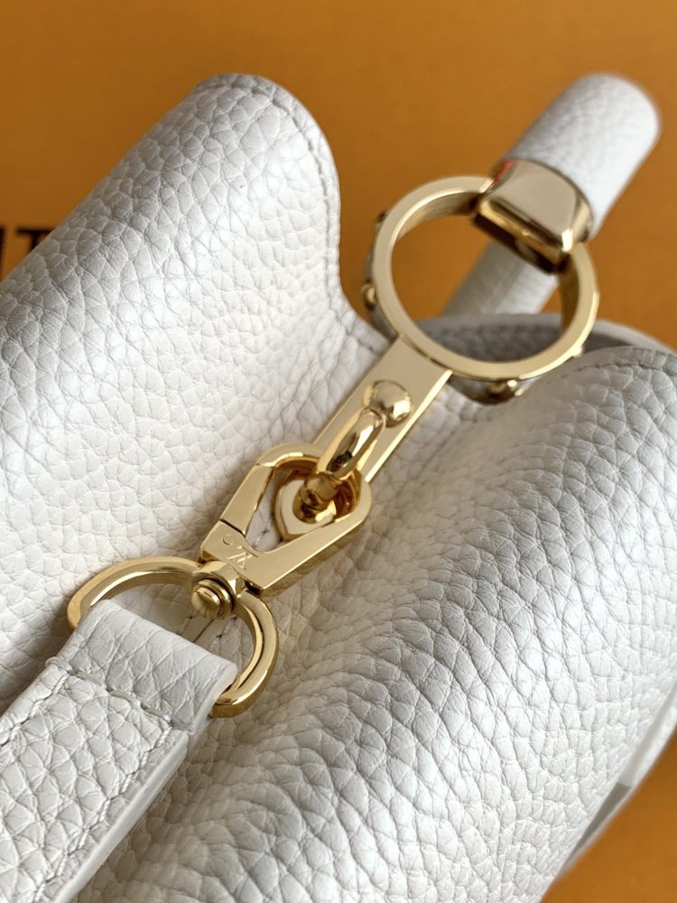 A bag Capucines BB 27 cm фото 9