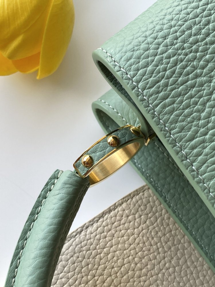 A bag Capucines BB 27 cm фото 9