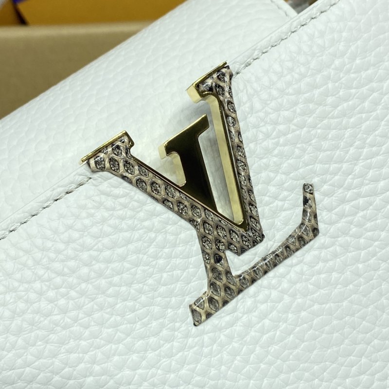 Сумка CAPUCINES M55921 белая 21 см фото 8