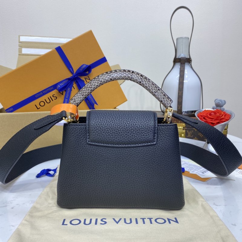 Сумка CAPUCINES M55921 черная 21 см фото 2