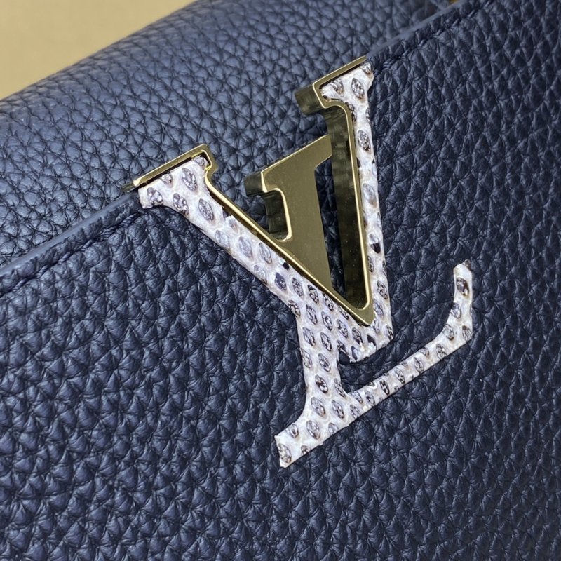 Сумка CAPUCINES M55921 черная 21 см фото 5