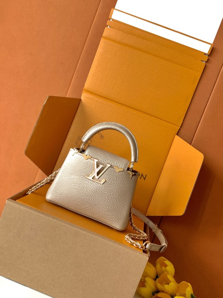 Сумка Capucines Taurillon 21 см