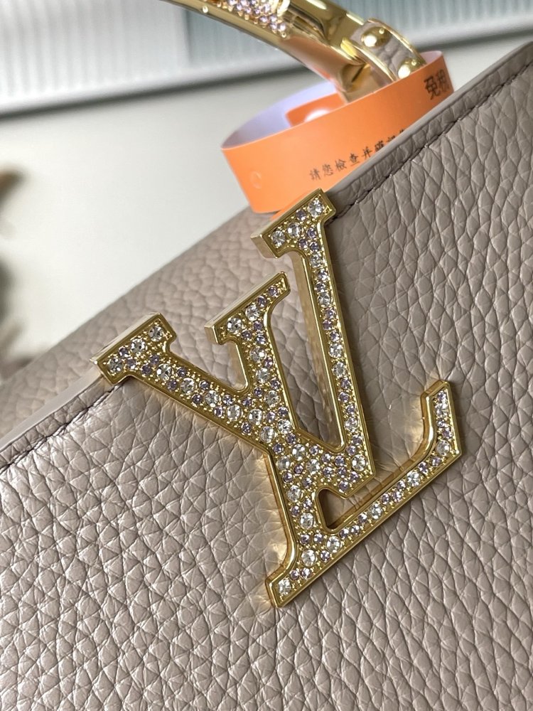 Сумка Capucines Taurillon 21 см фото 5