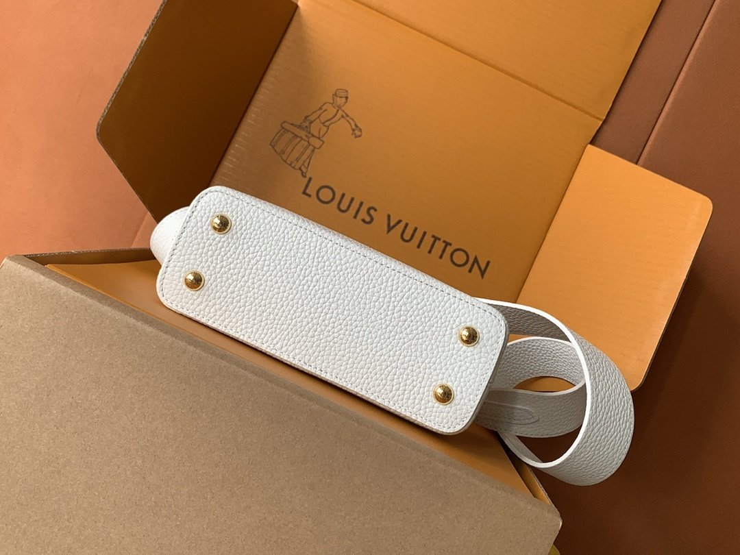 Сумка Capucines Taurillon 21 см фото 5