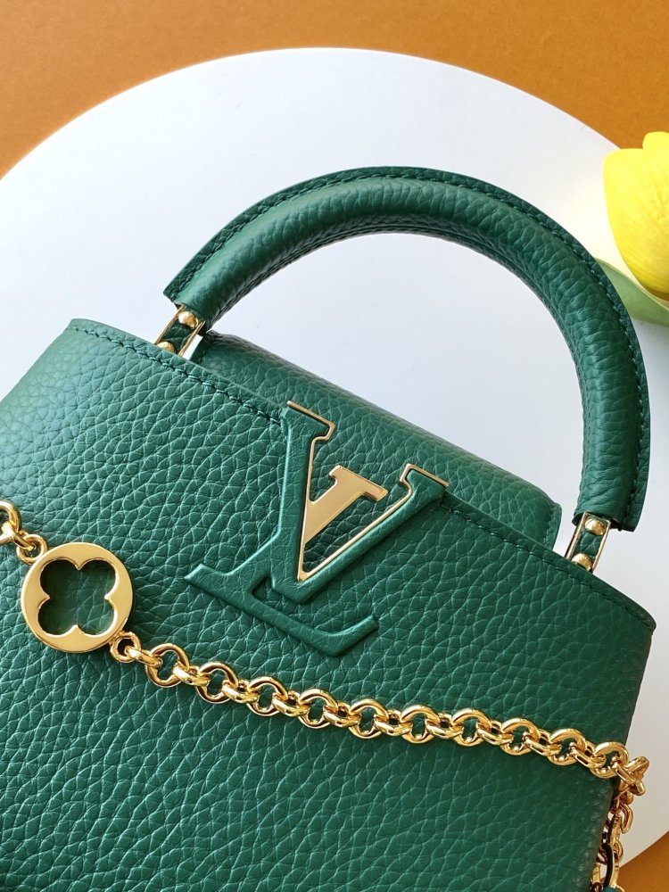 Сумка Capucines Taurillon 21 см фото 8