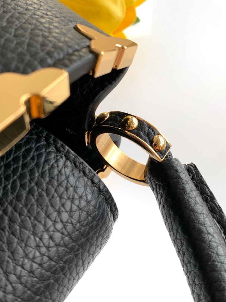 Сумка Capucines Taurillon 21 см фото 8