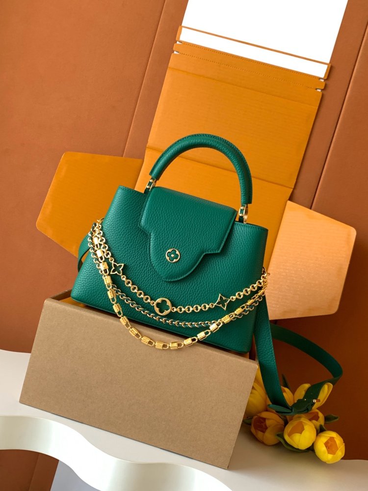 Сумка Capucines Taurillon 27 см фото 2