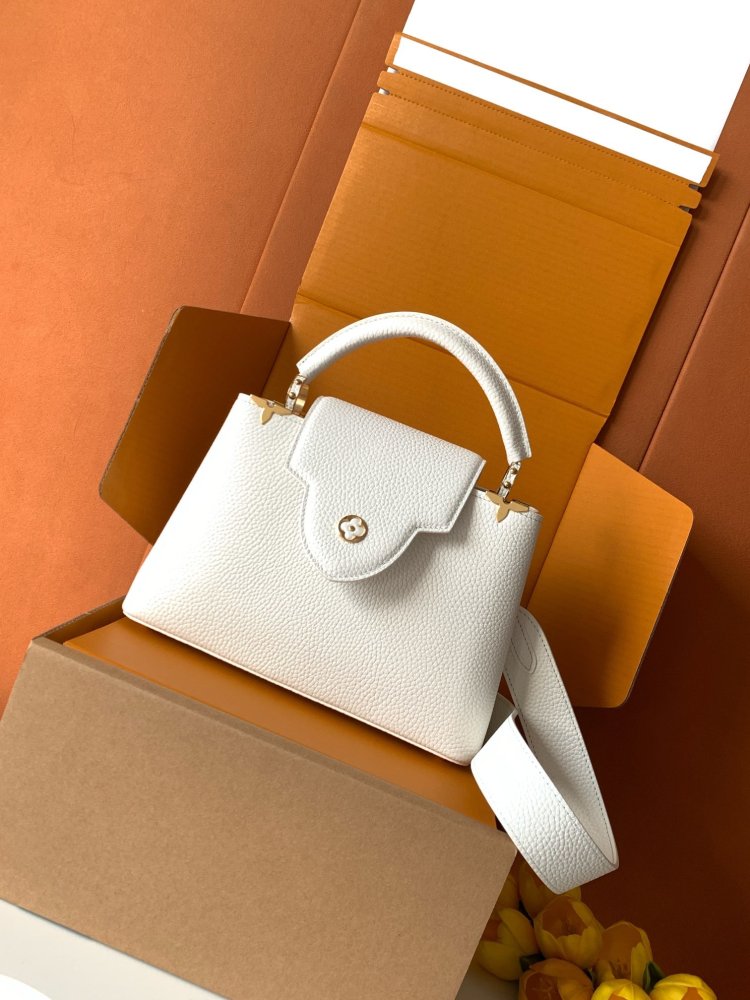 Сумка Capucines Taurillon 27 см фото 2